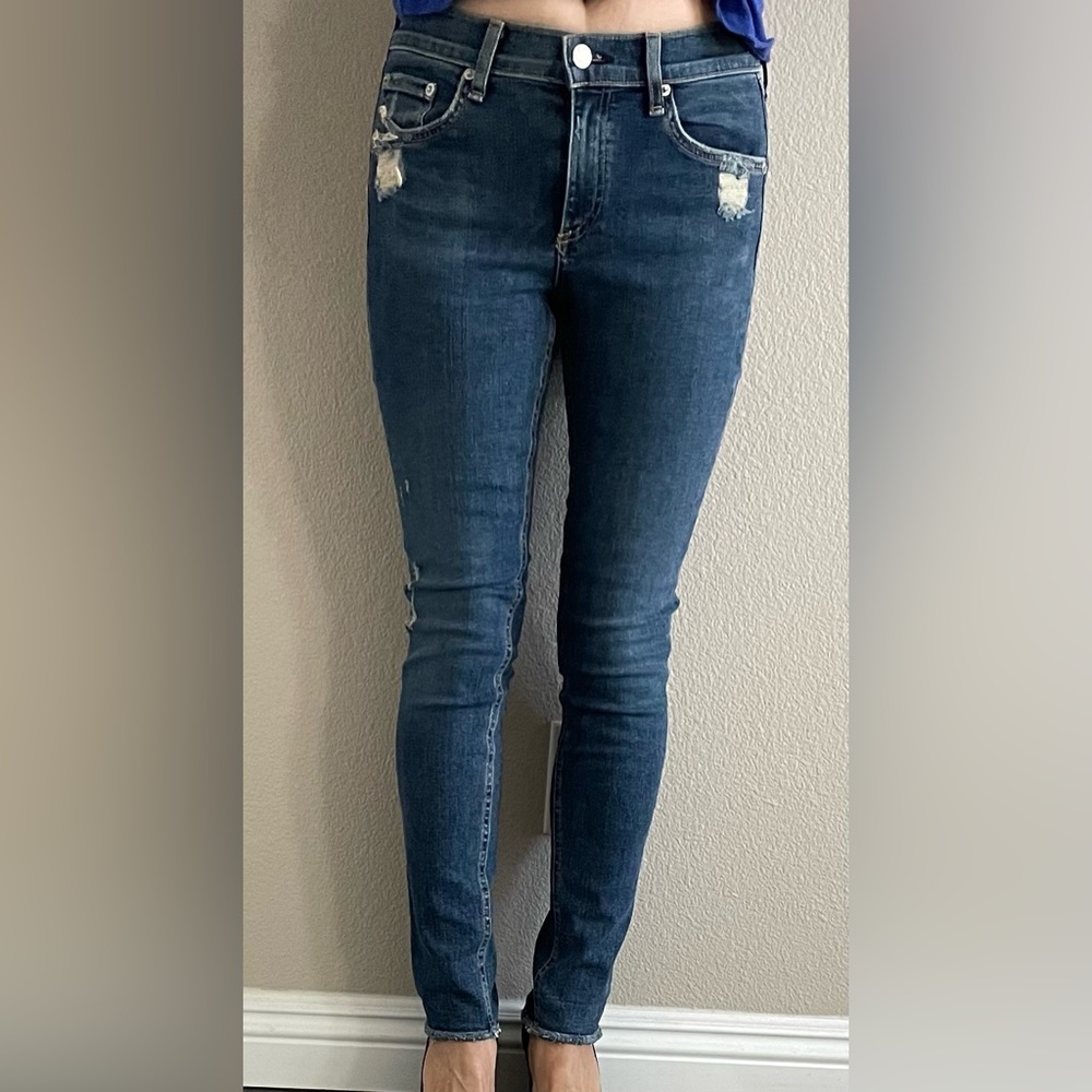RAG AND BONE JEANS SIZE 28